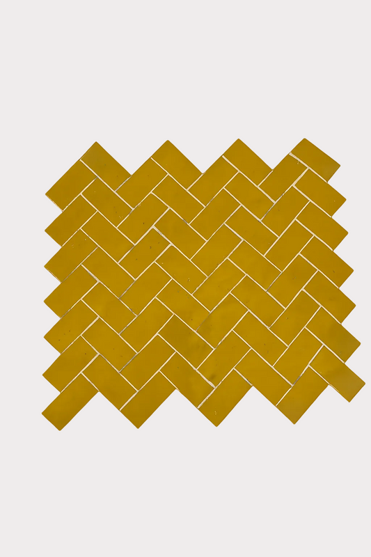Mosaique Chevron sur plaque - 28,3 x 27,5 cm - Jaune - " Safran de Taliouine "  - Réf 329 (