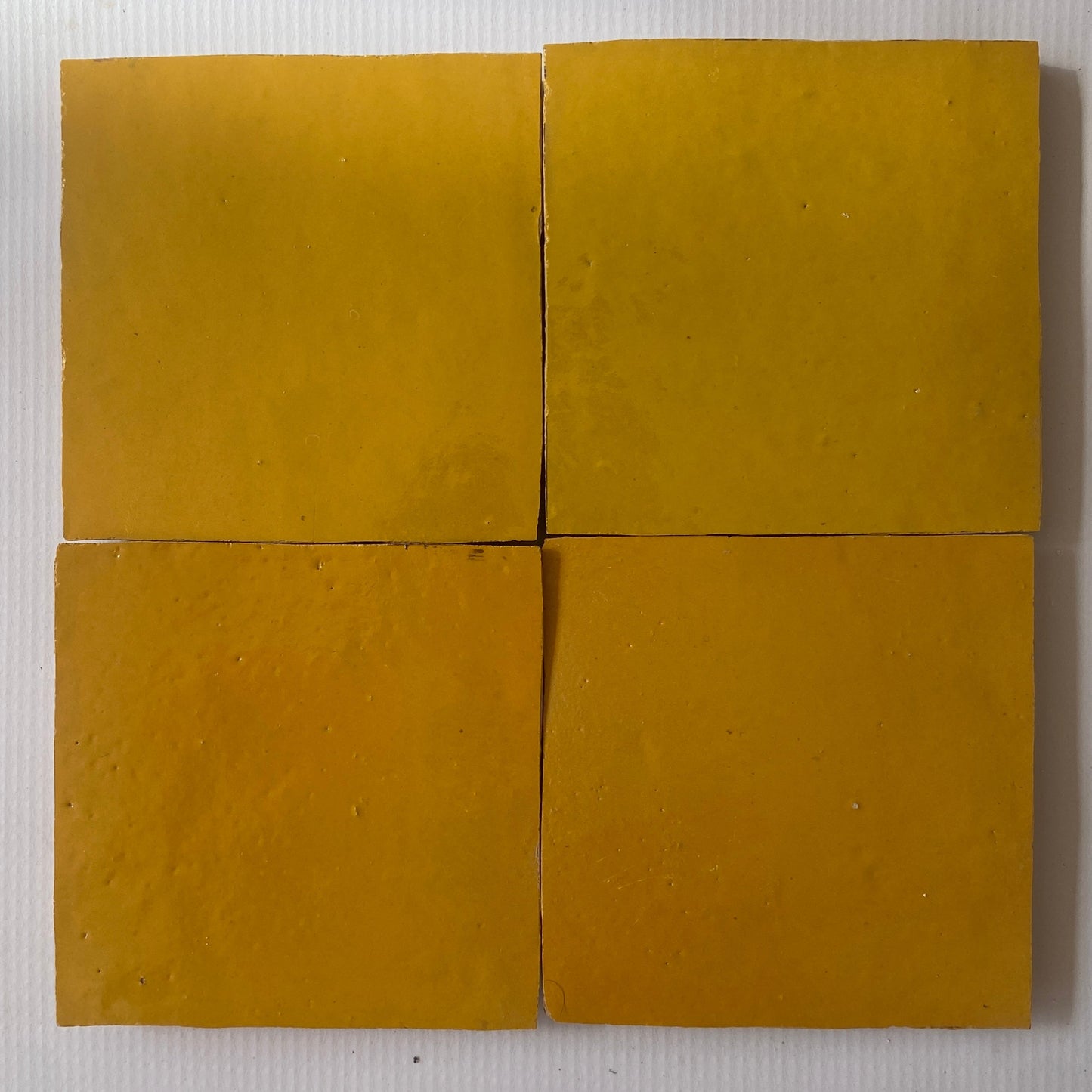 Zellige Marocain - 10x10 - Jaune - " Safran de Taliouine " -(0,5m²) - Réf 029